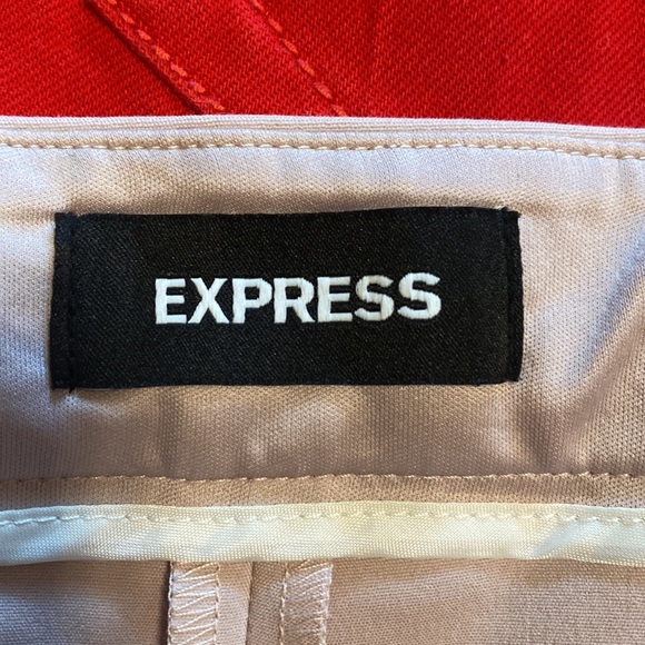 NWT- BLUSH MID RISE SHORTS - Picture 8 of 10